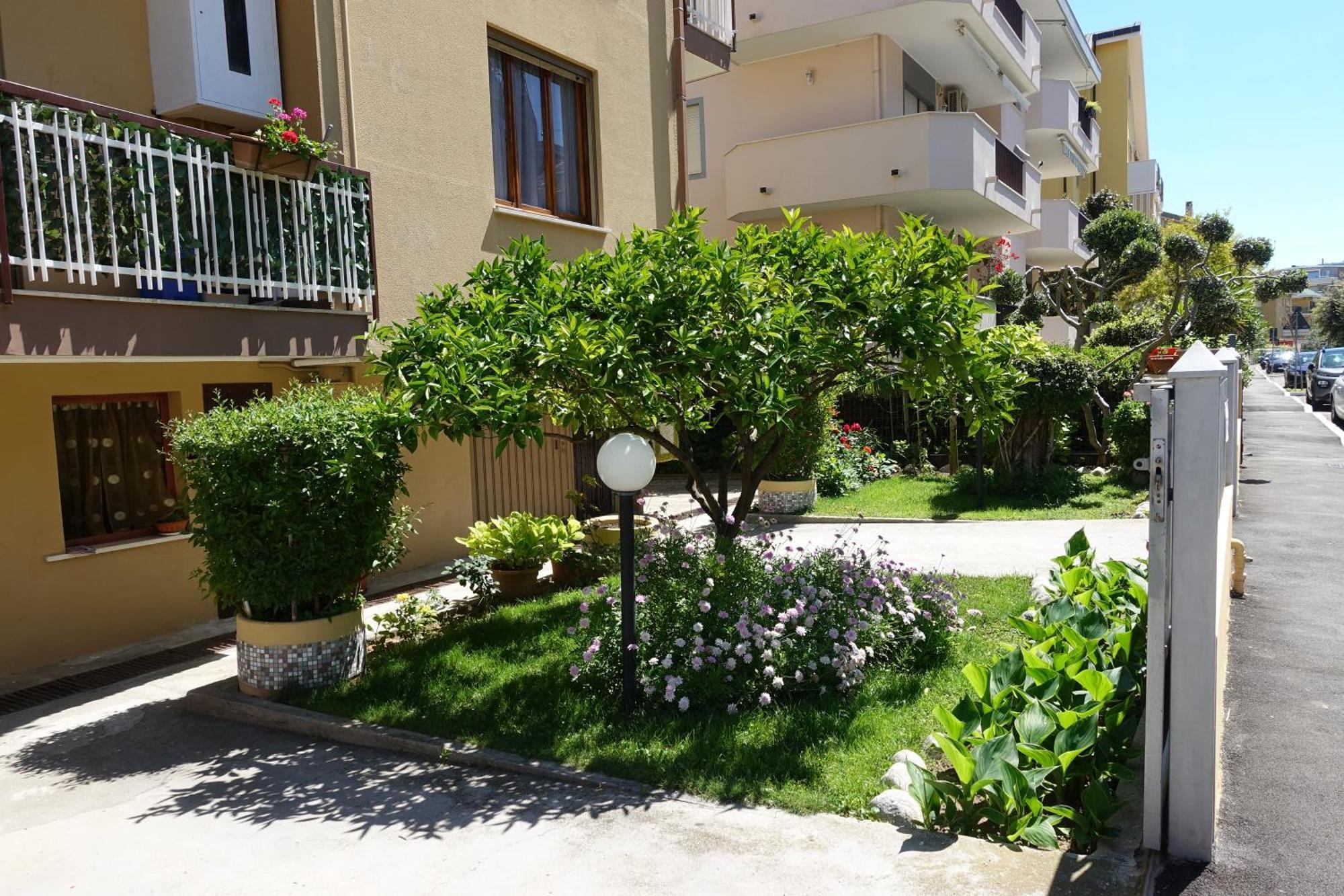 Brezza Marina Apartment Франкавила ал Маре Екстериор снимка